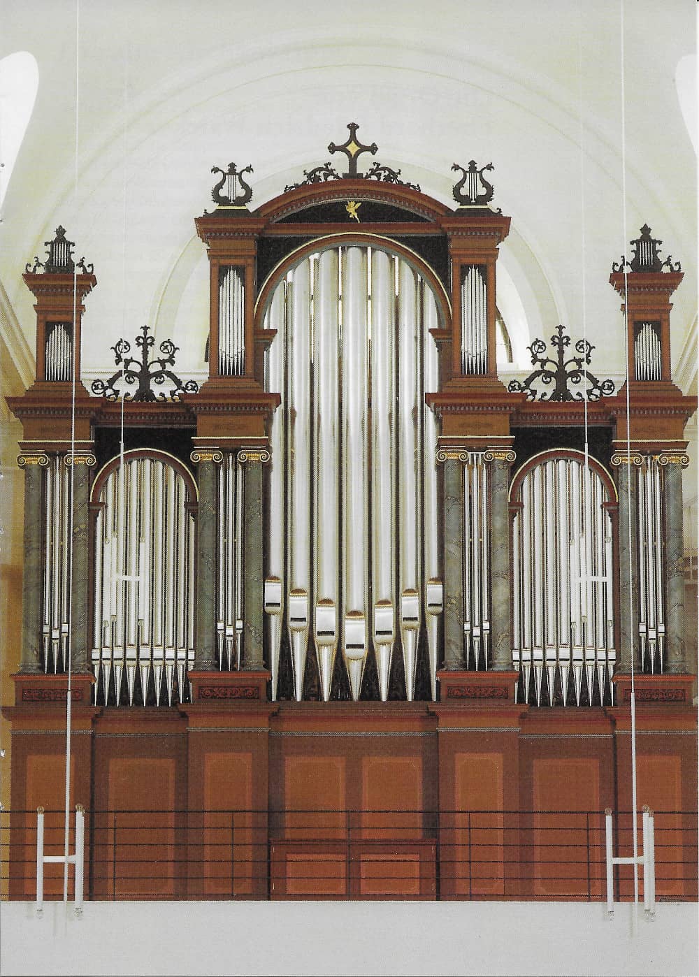 Buffet de l’orgue de Schramberg. Vue d’ensemble.
